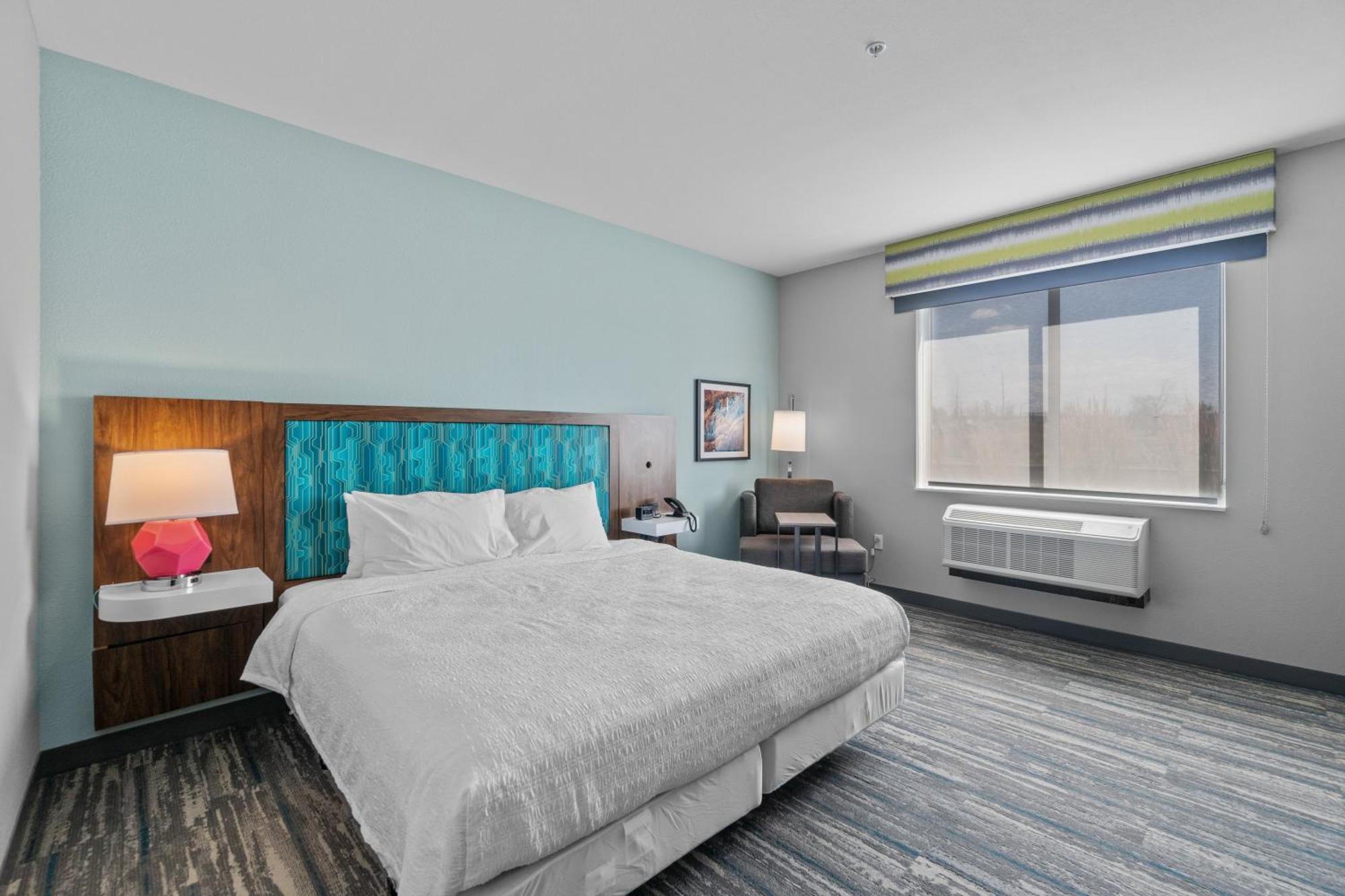 Hampton Inn Redmond Bend Airport Exteriör bild